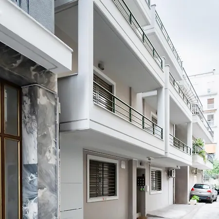Elysee Apartment 9B-2